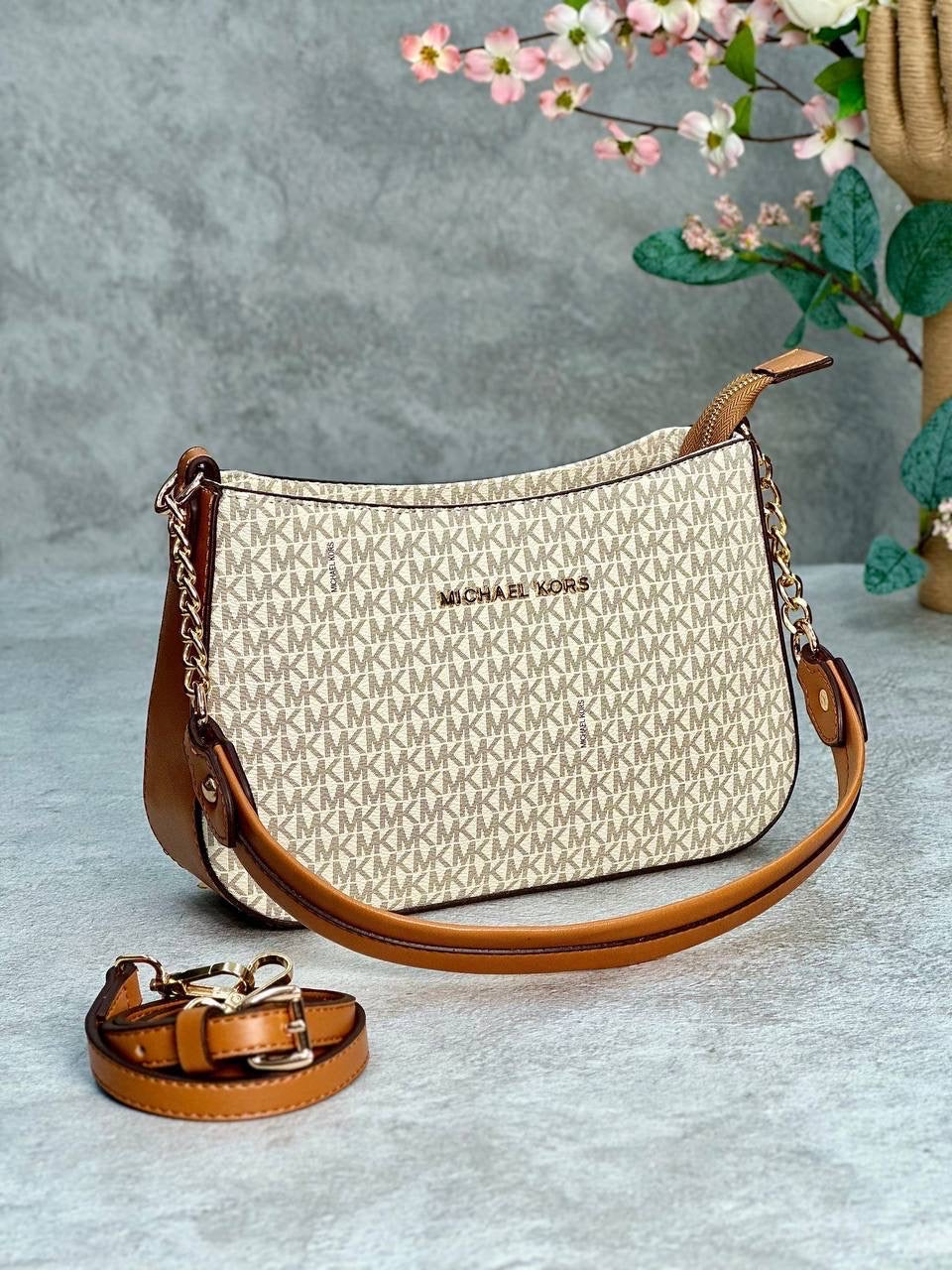 Michael Kors Shoulder bag