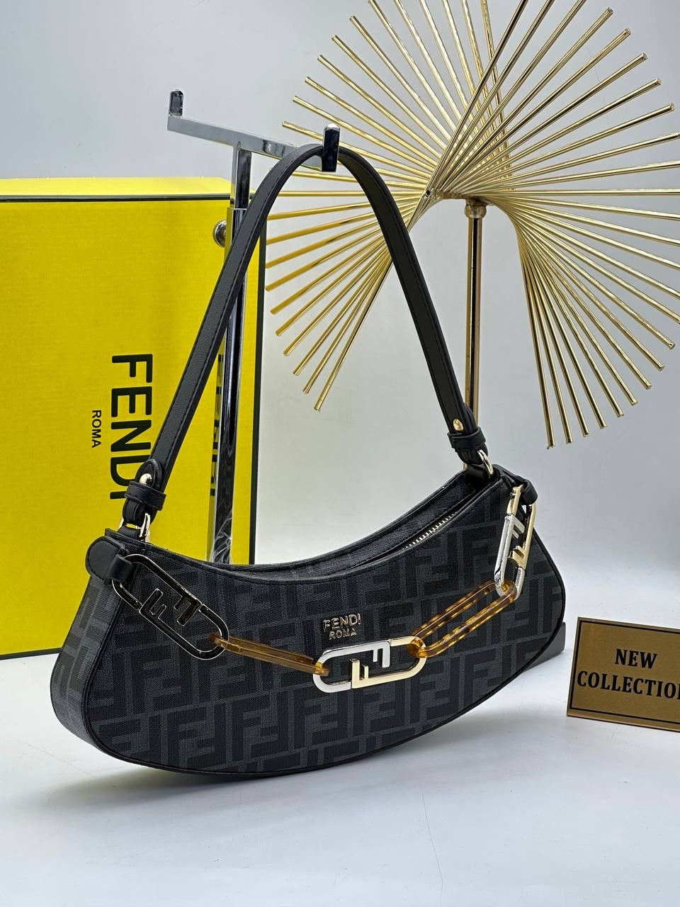 Fendi O’ Lock Swing Bag Fendi print