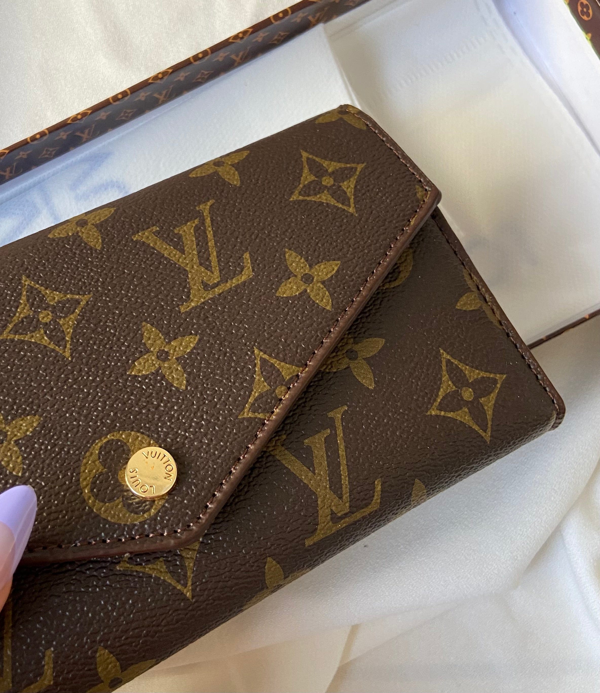 Long Louis Vuitton Wallet