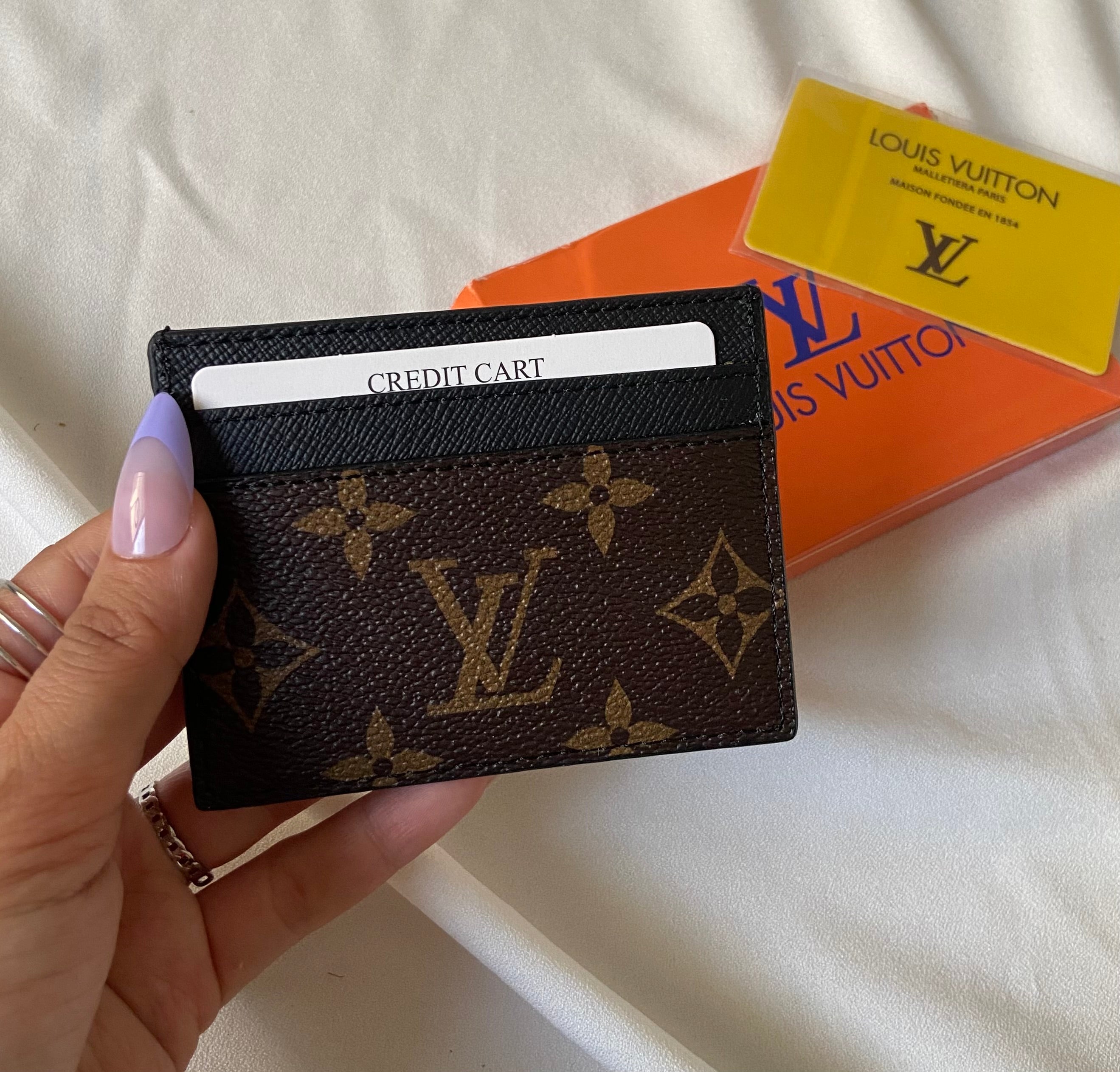 Louis Vuitton Cards Holder