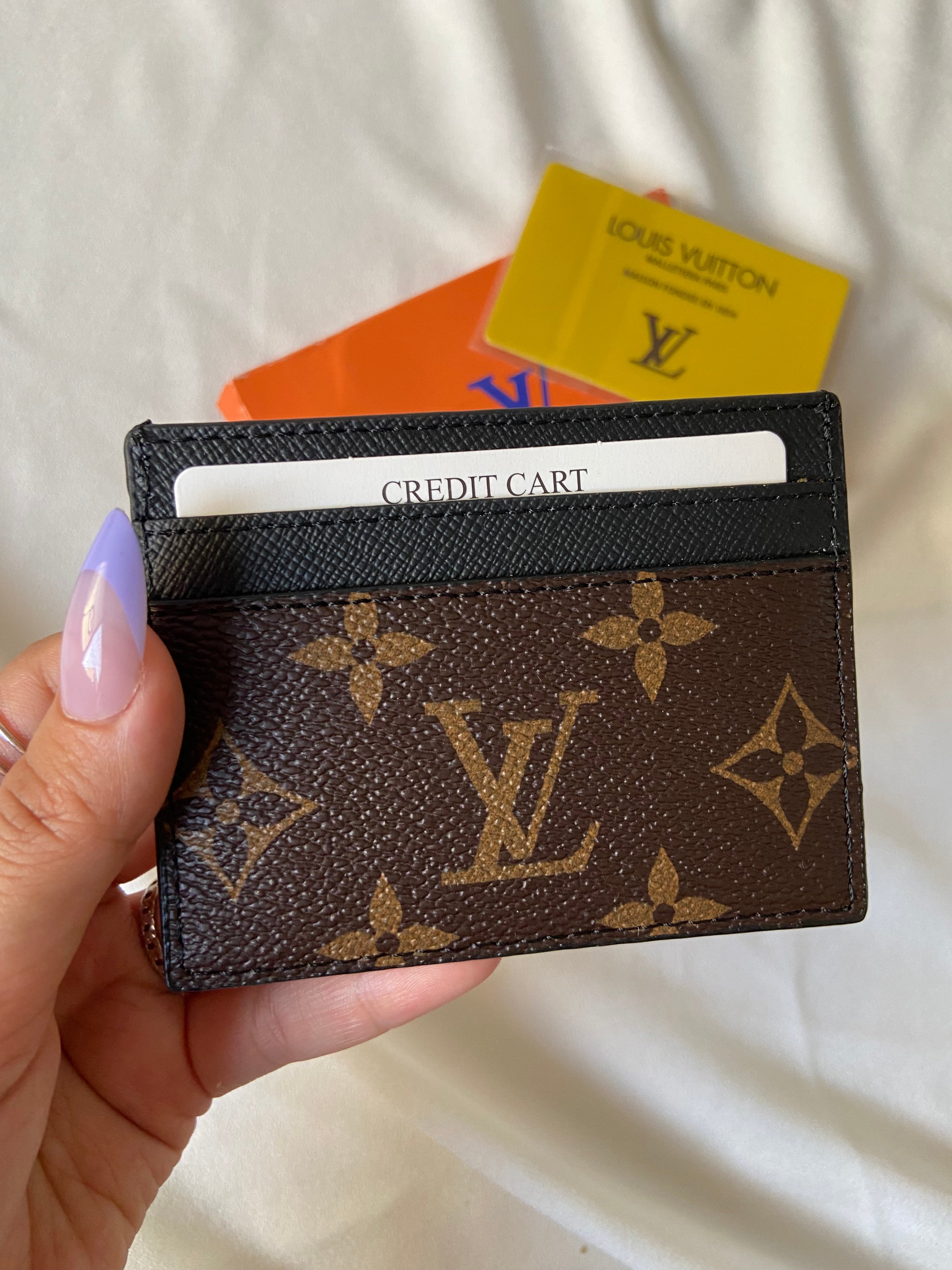 Louis Vuitton Cards Holder