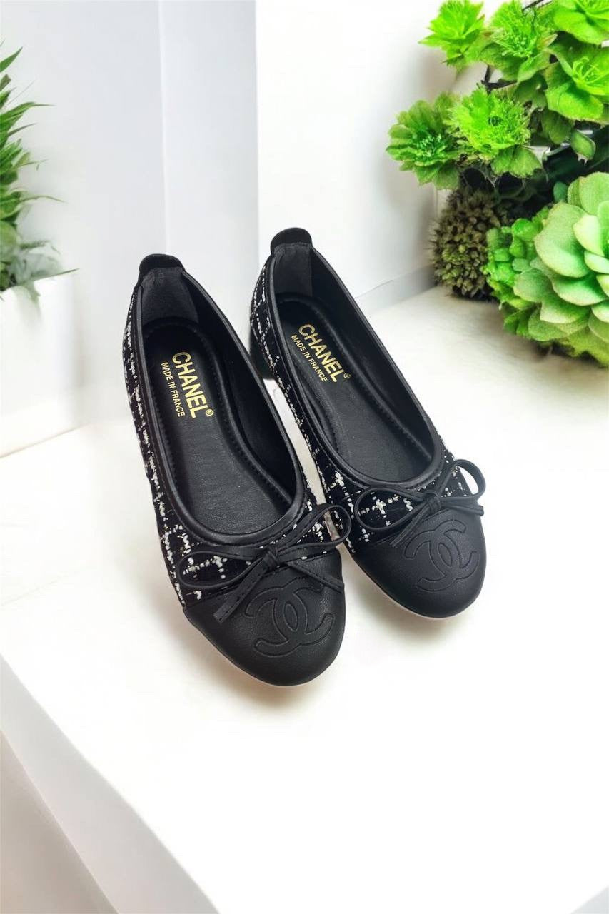 Chanel flat shoes